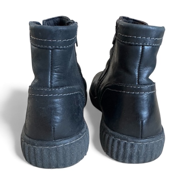 Clarks Collection Leather Slouch Ankle Boots Side Zip Comfort Casual Black 8.5 - Picture 7 of 13